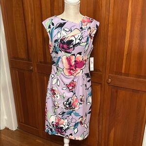 Floral Print Sleeveless Dress with cutout